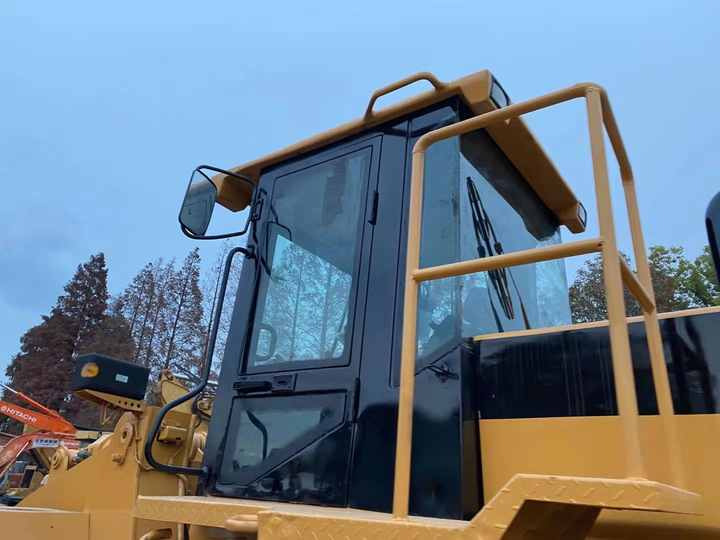Loader Cat Japan Wheel Loader Used High Quality 966G in Good Working Condition for Sale - Wheel loader: gambar 5 Loader Cat Japan Wheel Loader Used High Quality 966G in Good Working Condition for Sale - Wheel loader: gambar 5
