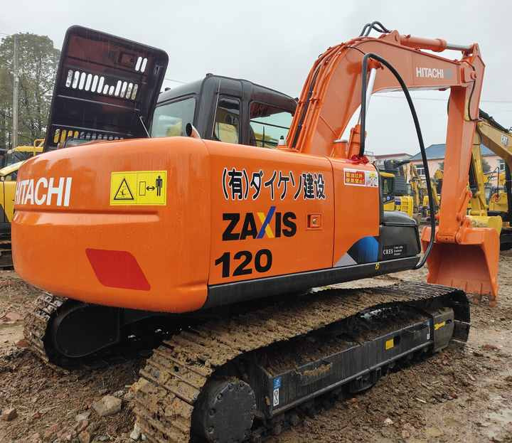 Original Hitachi ZX120 Crawler Excavator Low Hours Perfect for Various Projects Available Used Excavators for Sale - Ekskavator perayap: gambar 3 Original Hitachi ZX120 Crawler Excavator Low Hours Perfect for Various Projects Available Used Excavators for Sale - Ekskavator perayap: gambar 3