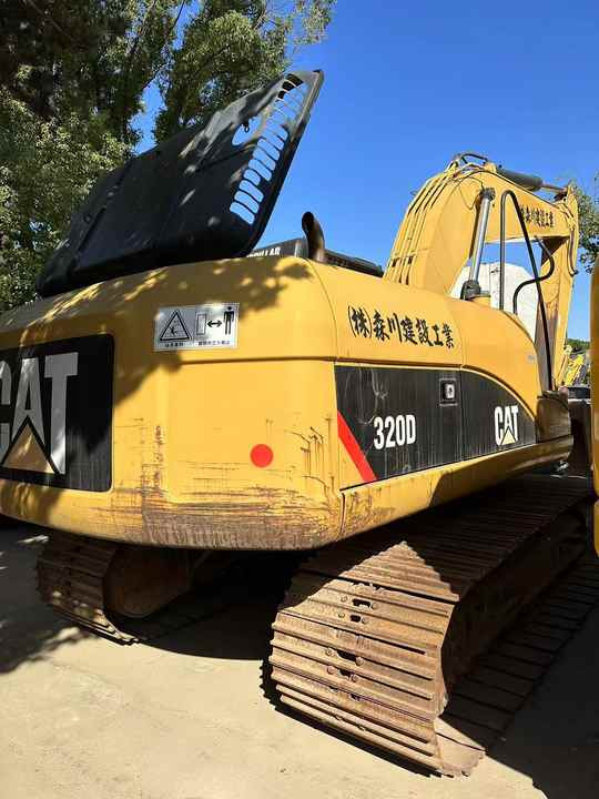 Original Japan Cheap Crawler Cat Excavator Cat 320d Used Excavator Caterpillar Machinery Digger Used CAT 320D Excavators - Ekskavator perayap: gambar 2 Original Japan Cheap Crawler Cat Excavator Cat 320d Used Excavator Caterpillar Machinery Digger Used CAT 320D Excavators - Ekskavator perayap: gambar 2