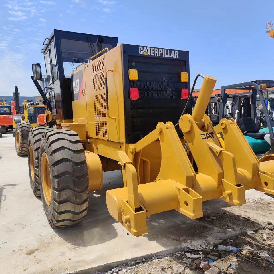 GRADER CAT 140G GRADER | Ideal for Mining & Demolition | Global Export & COD Accepted - Peralatan konstruksi: gambar 5 GRADER CAT 140G GRADER | Ideal for Mining & Demolition | Global Export & COD Accepted - Peralatan konstruksi: gambar 5