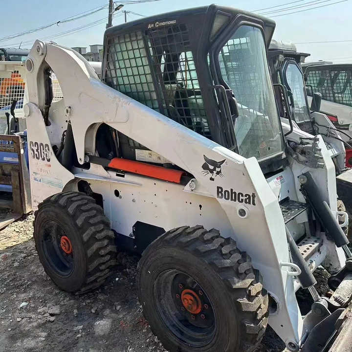 Used Bob Cat Bob Cat S300 Used Skid Steer Wheel Loader Multifunctional Track Loaders Bobcat - Wheel loader: gambar 1 Used Bob Cat Bob Cat S300 Used Skid Steer Wheel Loader Multifunctional Track Loaders Bobcat - Wheel loader: gambar 1