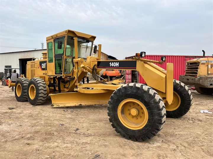 Used CAT 140H Motor Grader From Japan with Excellent Performance Caterpillar 140h in Good Condition for Sale - Ekskavator: gambar 3 Used CAT 140H Motor Grader From Japan with Excellent Performance Caterpillar 140h in Good Condition for Sale - Ekskavator: gambar 3