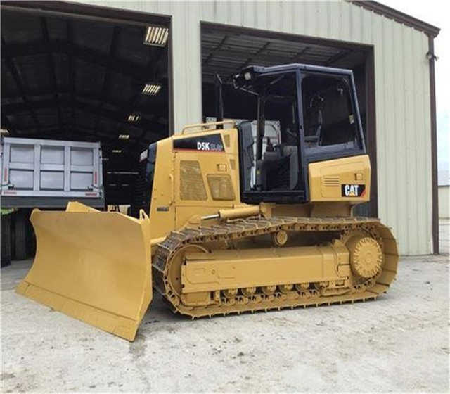 Used Cat D5k D5g D5 D5m D5h Crawler Bulldozer , CAT Bulldozer with Ripper , Original Cat Bulldozers - Bulldozer: gambar 5 Used Cat D5k D5g D5 D5m D5h Crawler Bulldozer , CAT Bulldozer with Ripper , Original Cat Bulldozers - Bulldozer: gambar 5
