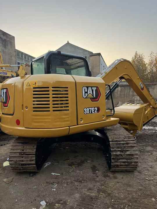 Used Caterpillar CAT 307E2 Crawler Mini Hydraulic Digger Second Hand Cat 307E2 Excavator - Ekskavator mini: gambar 2 Used Caterpillar CAT 307E2 Crawler Mini Hydraulic Digger Second Hand Cat 307E2 Excavator - Ekskavator mini: gambar 2