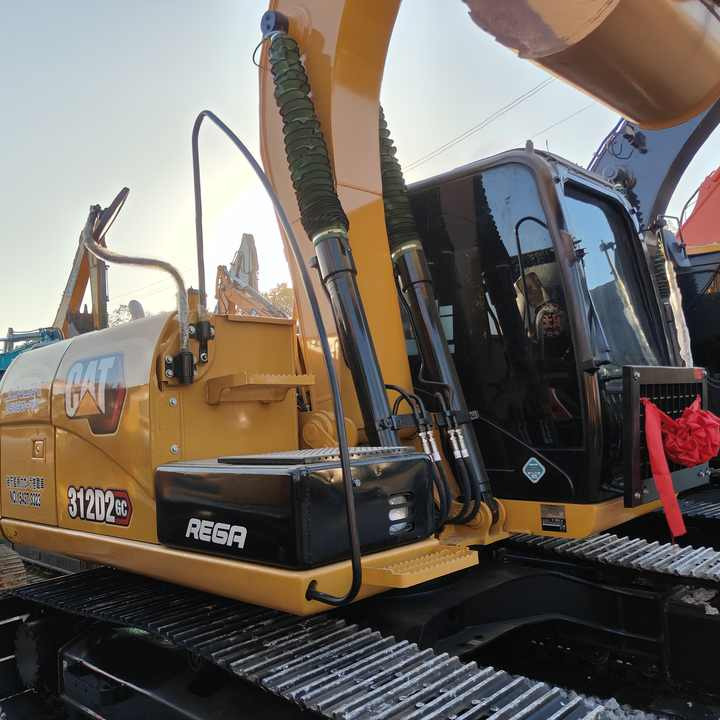 Used Caterpillar Cat312D2GC Excavator Original Japan Heavy Machinery Caterpillar 312D2GC Excavator for Sale - Ekskavator perayap: gambar 4 Used Caterpillar Cat312D2GC Excavator Original Japan Heavy Machinery Caterpillar 312D2GC Excavator for Sale - Ekskavator perayap: gambar 4