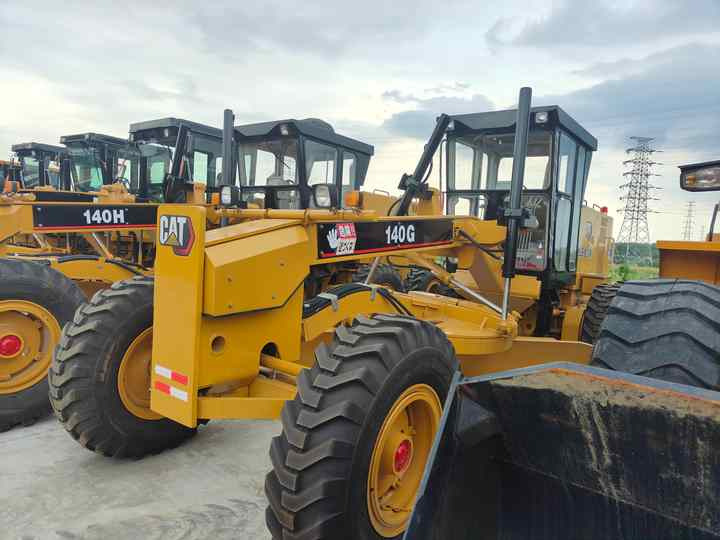 Used Construction Machinery Caterpillar 140G Grader Cat140G Wheeled Grader Cheap Price Hot Sale - Grader: gambar 2 Used Construction Machinery Caterpillar 140G Grader Cat140G Wheeled Grader Cheap Price Hot Sale - Grader: gambar 2