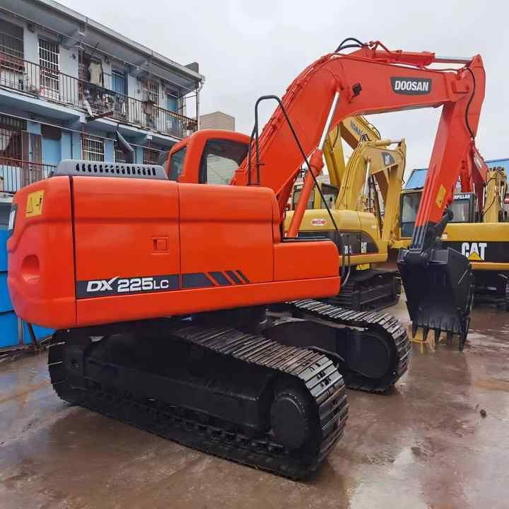 Used Doosan DX225LC Excavator | Low Hours | Heavy Duty | G lobal Shipping - Ekskavator perayap: gambar 1 Used Doosan DX225LC Excavator | Low Hours | Heavy Duty | G lobal Shipping - Ekskavator perayap: gambar 1