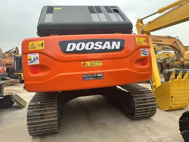Used Excavator Doosan DX225LC-9 Excavators Mini Equipment Earth Moving Machinery Doosan Digger Excavator for Sale - Ekskavator perayap: gambar 5 Used Excavator Doosan DX225LC-9 Excavators Mini Equipment Earth Moving Machinery Doosan Digger Excavator for Sale - Ekskavator perayap: gambar 5