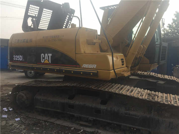 Used Excavator Machine CAT 325DL Construction Good Efficient Used Machinery Caterpillar Used CAT 325DL Excavators - Ekskavator roda: gambar 4 Used Excavator Machine CAT 325DL Construction Good Efficient Used Machinery Caterpillar Used CAT 325DL Excavators - Ekskavator roda: gambar 4