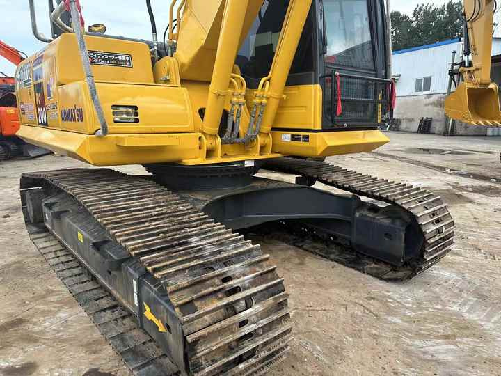 Used Good Quality Japan Original PC200-8 in Good Condition PC200-8 Komatsu - Ekskavator perayap: gambar 2 Used Good Quality Japan Original PC200-8 in Good Condition PC200-8 Komatsu - Ekskavator perayap: gambar 2