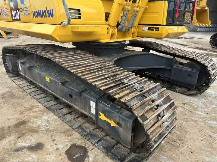 Used Good Quality Japan Original PC200-8 in Good Condition PC200-8 Komatsu - Ekskavator perayap: gambar 5 Used Good Quality Japan Original PC200-8 in Good Condition PC200-8 Komatsu - Ekskavator perayap: gambar 5