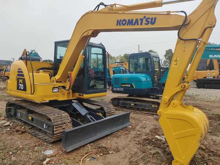 Used Heavy Machinery Komatsu PC70-8 Digger Cheap for Sale - Ekskavator perayap: gambar 3 Used Heavy Machinery Komatsu PC70-8 Digger Cheap for Sale - Ekskavator perayap: gambar 3
