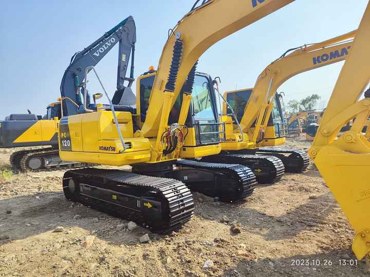 Used Japan Original PC120-8 in Good Condition PC120-8 Komatsu in Good Quality - Ekskavator perayap: gambar 4 Used Japan Original PC120-8 in Good Condition PC120-8 Komatsu in Good Quality - Ekskavator perayap: gambar 4