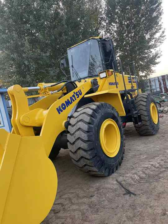 Wheel loader Used Komatsu WA380-3 Front Loader in Very Good Condition Strong Power komatsu 380 Wheel Loader Low Price Hot Sale: gambar 6