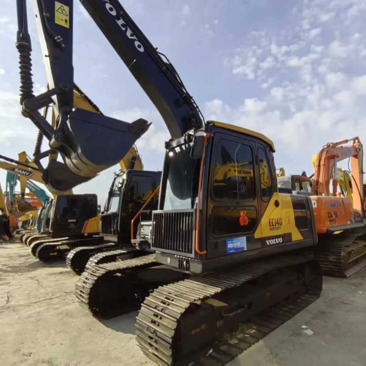 Used Volvo 14 tonne crawler excavator Volvo ec140 excavator powerful low price good quality for sale - Ekskavator perayap: gambar 1 Used Volvo 14 tonne crawler excavator Volvo ec140 excavator powerful low price good quality for sale - Ekskavator perayap: gambar 1