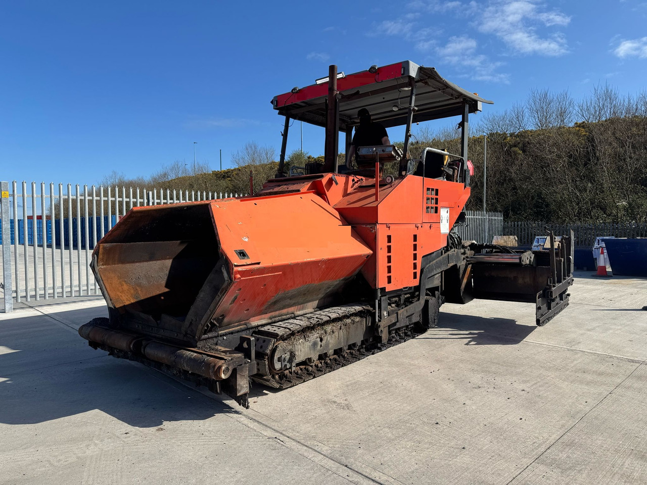 ABG TITAN 326 - Paver aspal: gambar 3 ABG TITAN 326 - Paver aspal: gambar 3