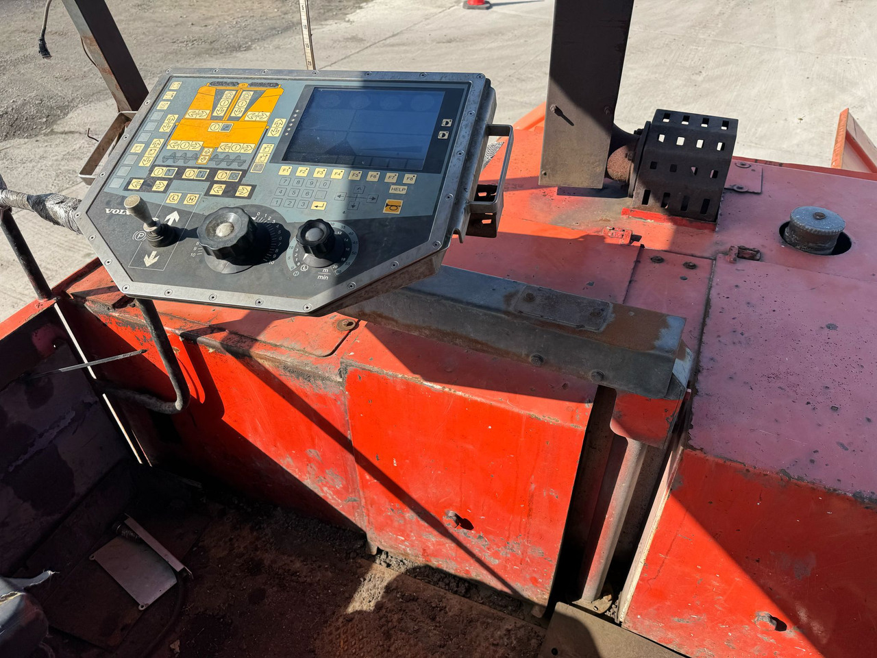 Paver aspal ABG TITAN 326: gambar 15