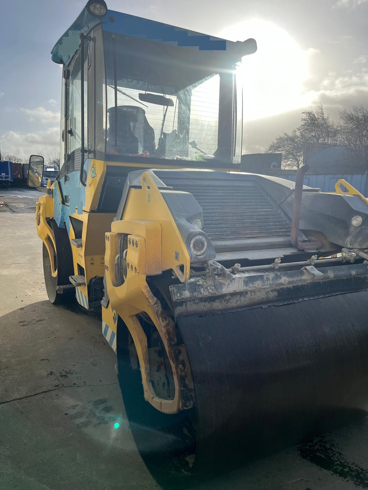 BOMAG BW151AD-5 - Roller: gambar 2 BOMAG BW151AD-5 - Roller: gambar 2