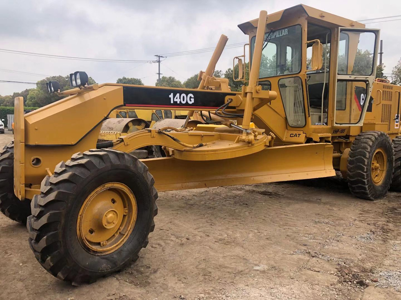 CATERPILLAR 140G - Grader: gambar 1 CATERPILLAR 140G - Grader: gambar 1