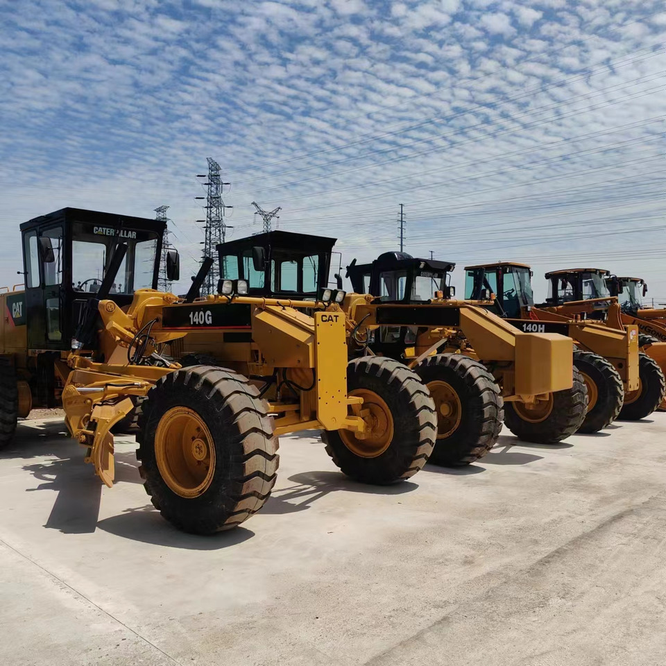 CATERPILLAR 140G - Grader: gambar 1 CATERPILLAR 140G - Grader: gambar 1