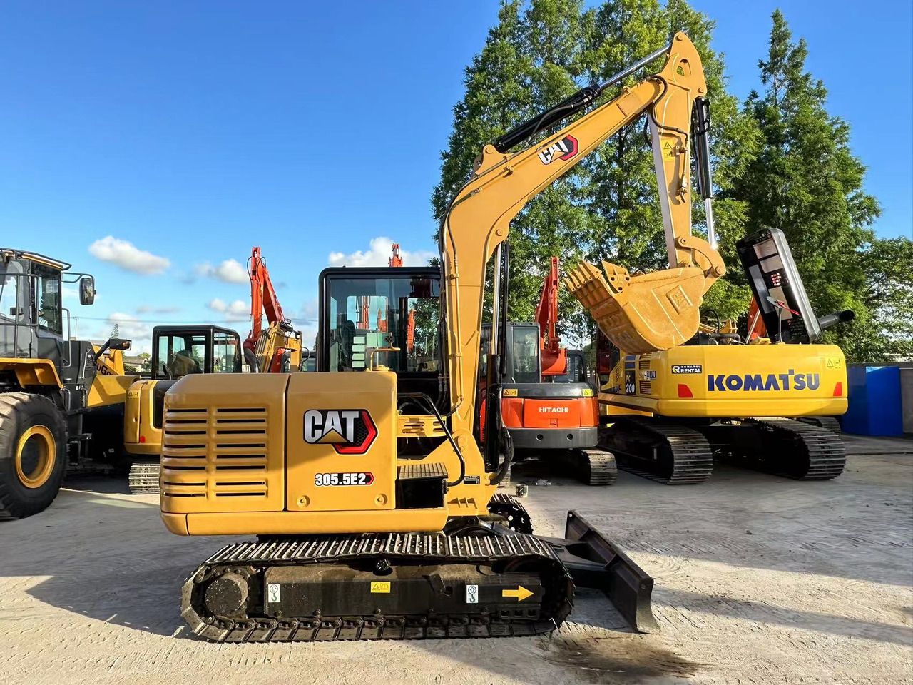 CATERPILLAR 305.5E2 - Ekskavator: gambar 1 CATERPILLAR 305.5E2 - Ekskavator: gambar 1