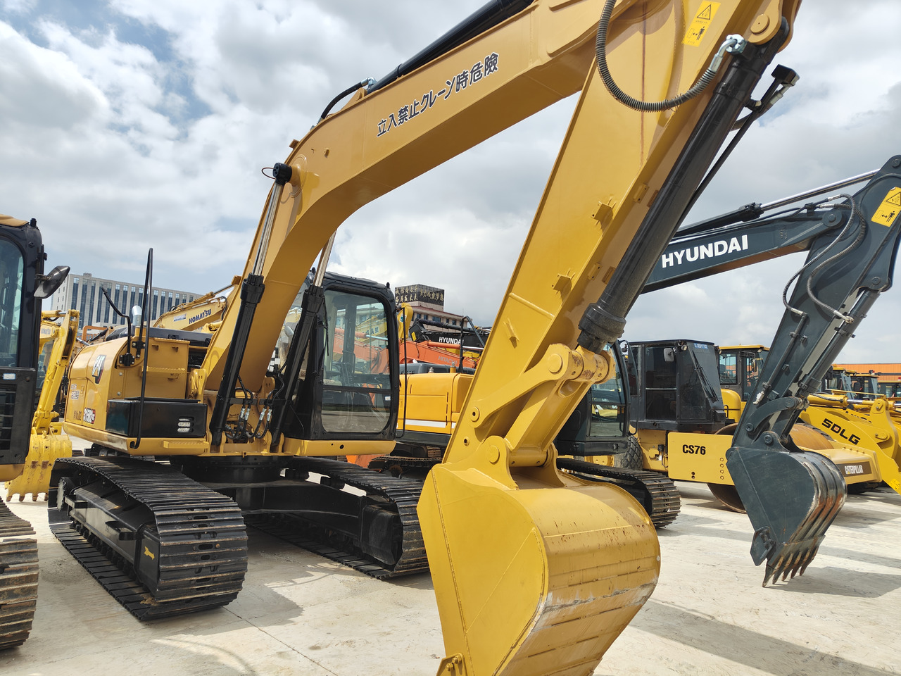 CATERPILLAR 315D2 - Ekskavator mini: gambar 3 CATERPILLAR 315D2 - Ekskavator mini: gambar 3