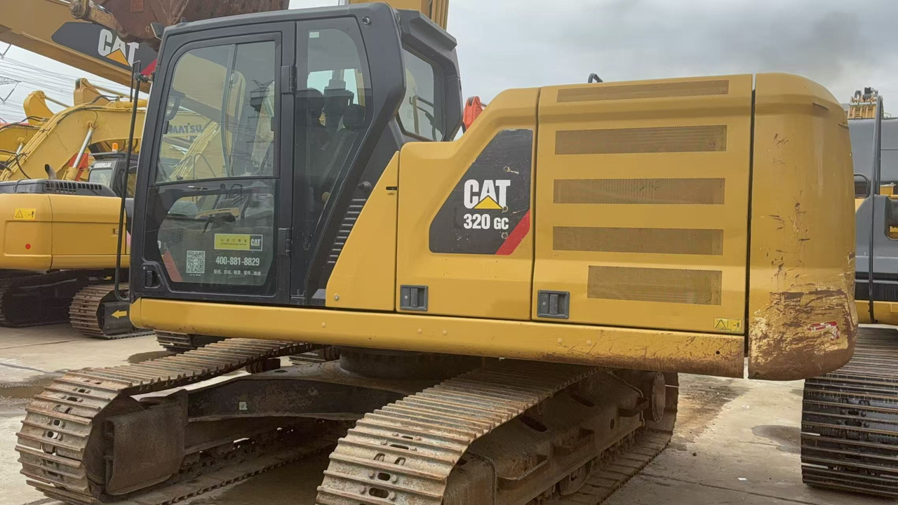 CATERPILLAR 320GC - Ekskavator perayap: gambar 4 CATERPILLAR 320GC - Ekskavator perayap: gambar 4