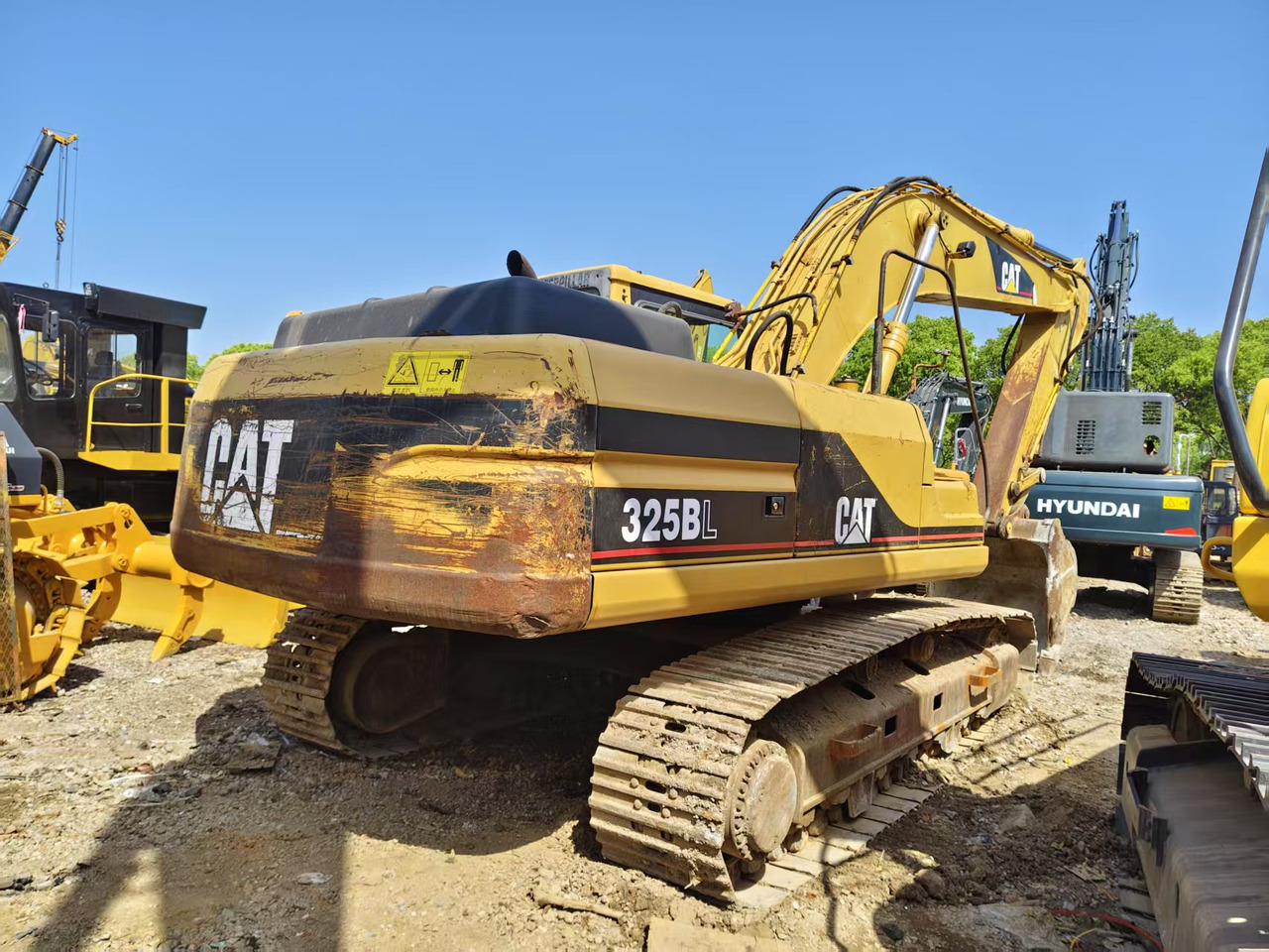 CATERPILLAR 325B - Ekskavator perayap: gambar 2 CATERPILLAR 325B - Ekskavator perayap: gambar 2