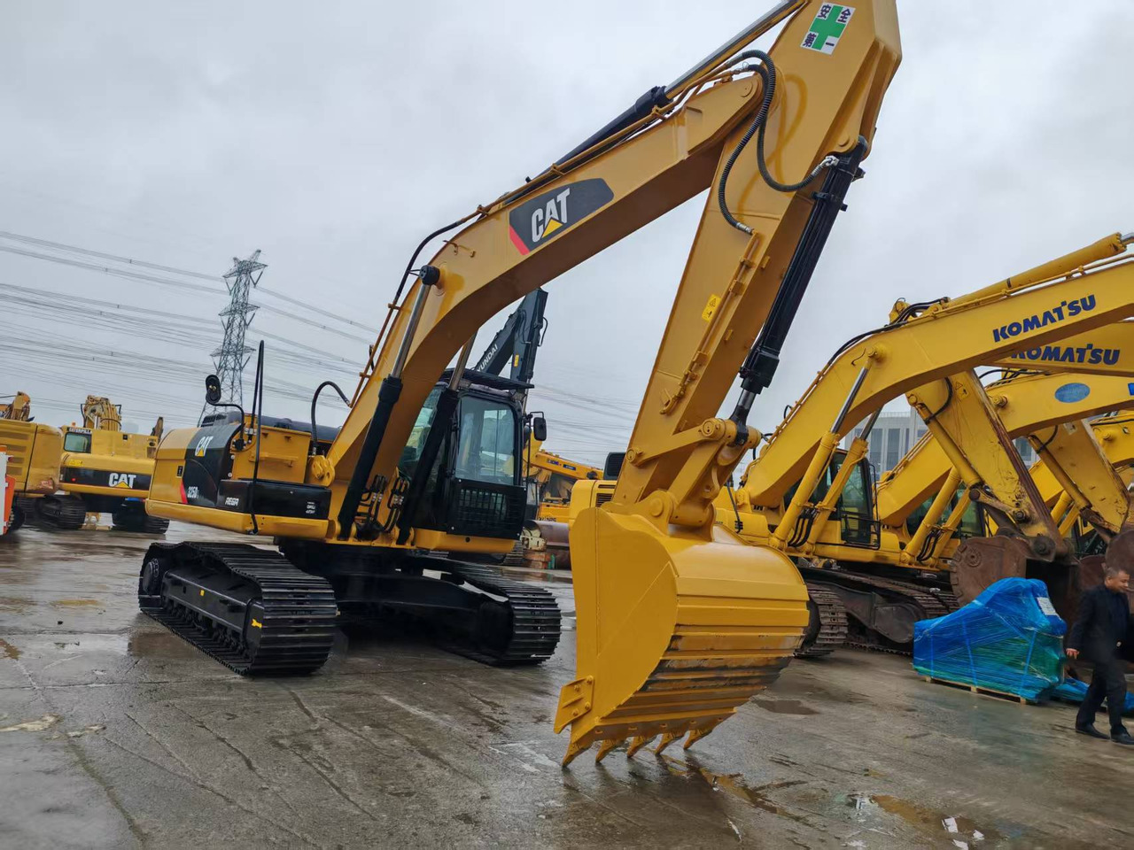 CATERPILLAR 325D - Ekskavator perayap: gambar 2 CATERPILLAR 325D - Ekskavator perayap: gambar 2