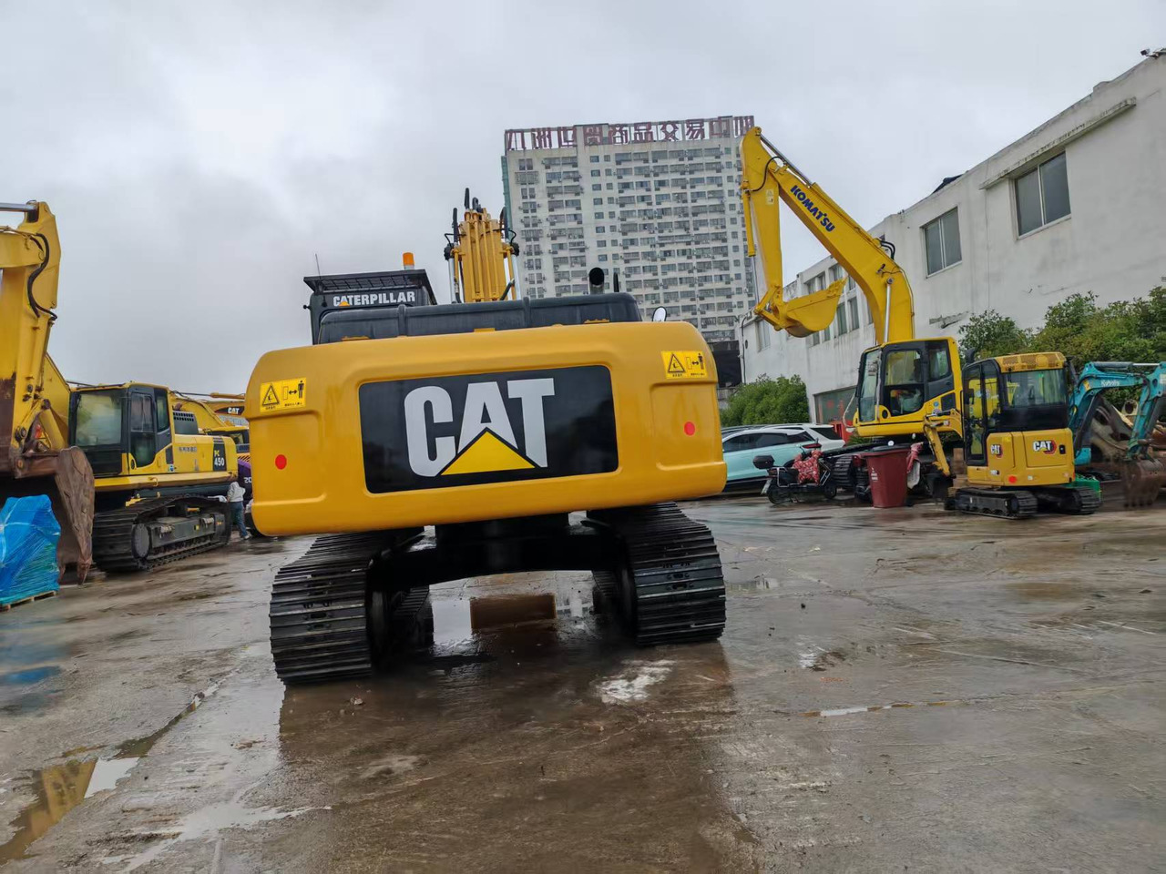 CATERPILLAR 325D - Ekskavator perayap: gambar 3 CATERPILLAR 325D - Ekskavator perayap: gambar 3