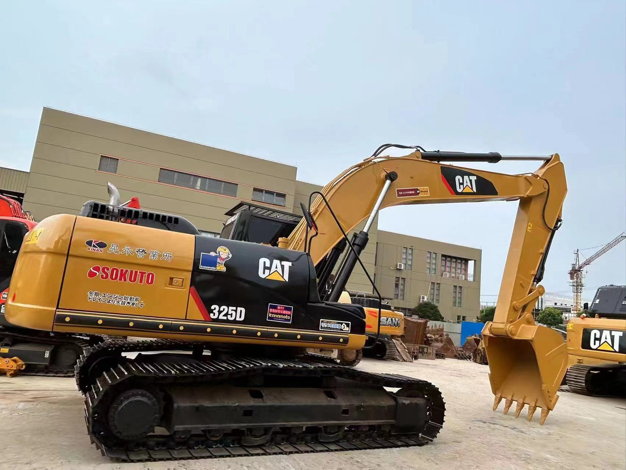 CATERPILLAR 325D - Ekskavator perayap: gambar 1 CATERPILLAR 325D - Ekskavator perayap: gambar 1