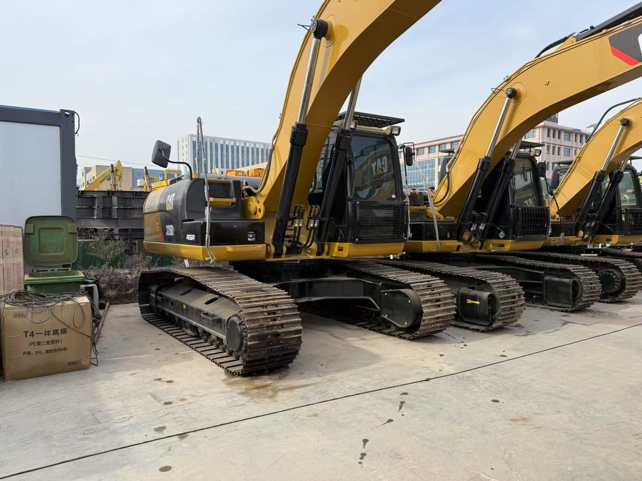 CATERPILLAR 326D - Ekskavator perayap: gambar 4 CATERPILLAR 326D - Ekskavator perayap: gambar 4