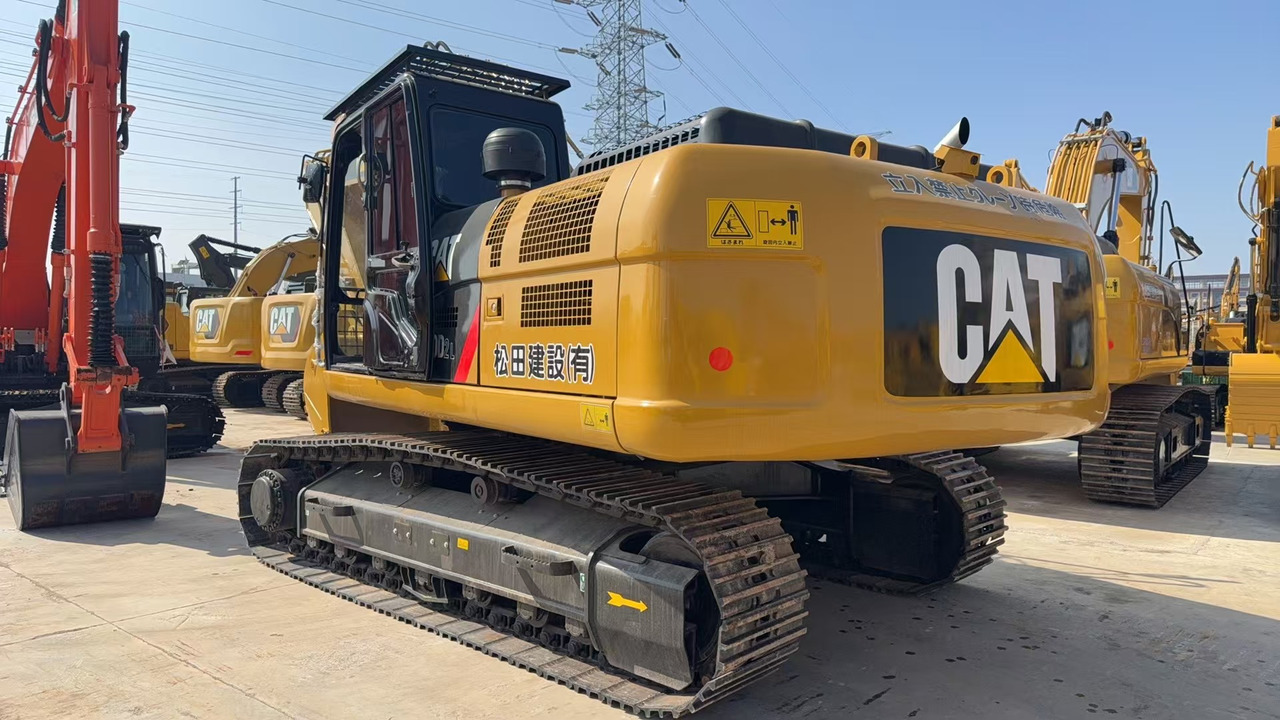 CATERPILLAR 330D2 - Ekskavator perayap: gambar 1 CATERPILLAR 330D2 - Ekskavator perayap: gambar 1