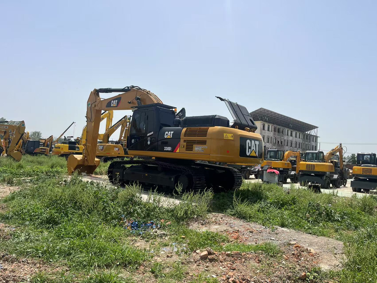 CATERPILLAR 340D2 - Ekskavator perayap: gambar 4 CATERPILLAR 340D2 - Ekskavator perayap: gambar 4