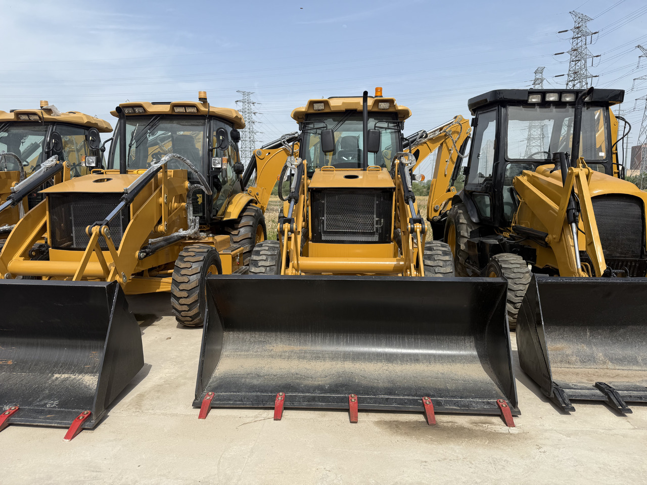 CATERPILLAR 416F - Backhoe loader: gambar 4 CATERPILLAR 416F - Backhoe loader: gambar 4