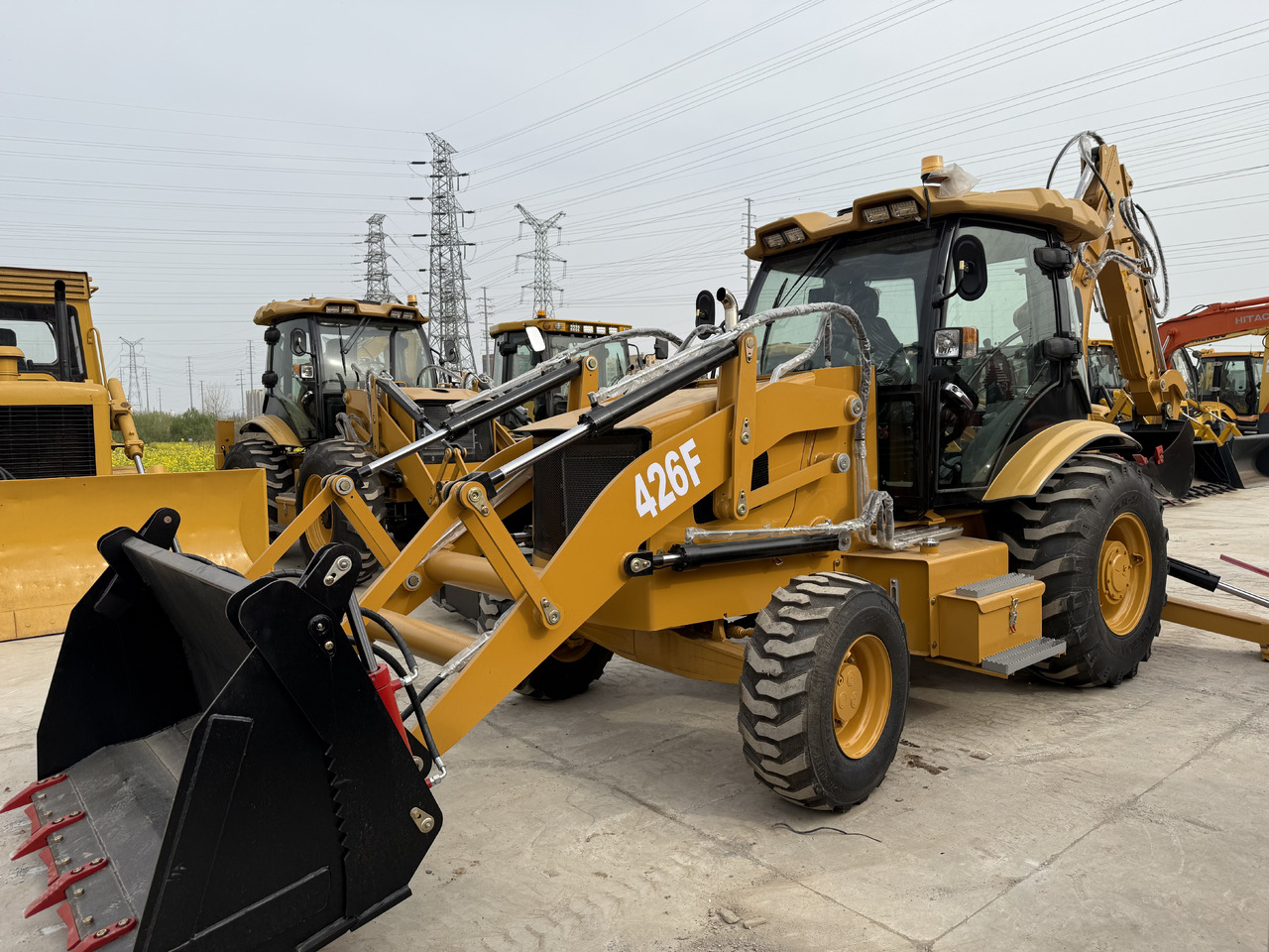 CATERPILLAR 426F - Backhoe loader: gambar 3 CATERPILLAR 426F - Backhoe loader: gambar 3