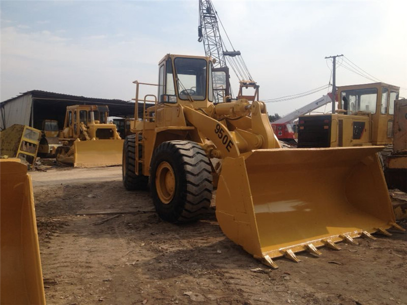 CATERPILLAR 950E - Wheel loader: gambar 2 CATERPILLAR 950E - Wheel loader: gambar 2
