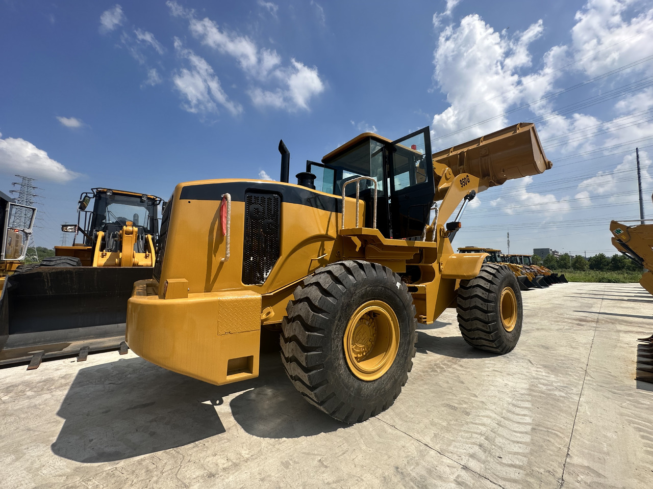 CATERPILLAR 950GC - Wheel loader: gambar 3 CATERPILLAR 950GC - Wheel loader: gambar 3