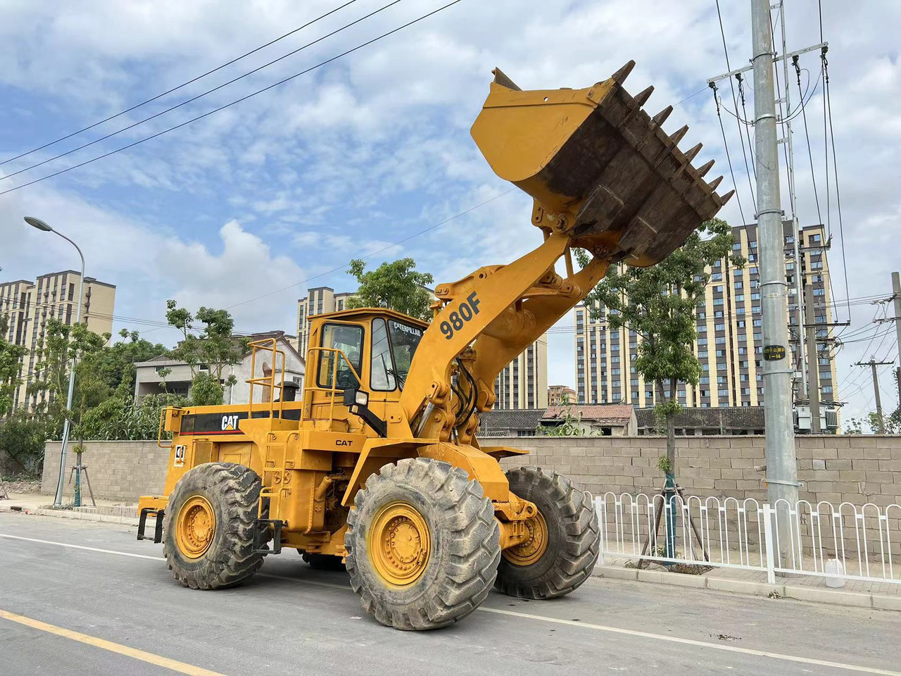 CATERPILLAR 980F - Crawler loader: gambar 5 CATERPILLAR 980F - Crawler loader: gambar 5