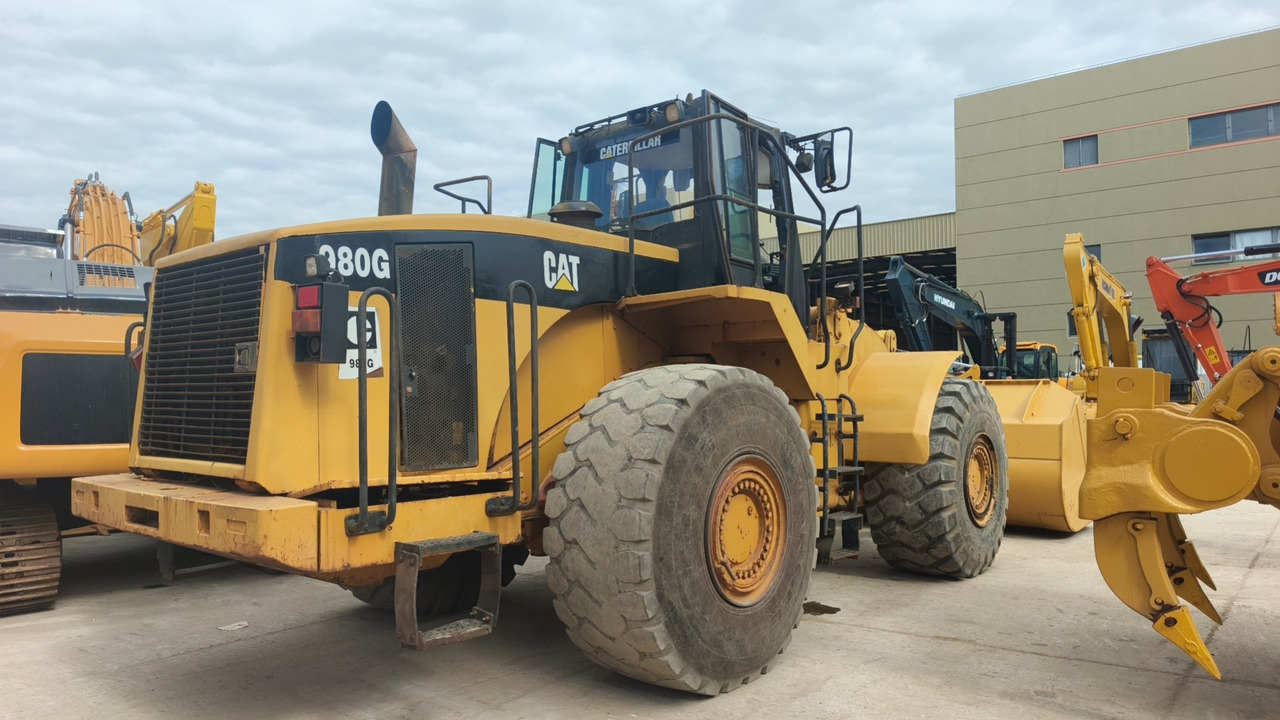 CATERPILLAR 980G - Wheel loader: gambar 2 CATERPILLAR 980G - Wheel loader: gambar 2