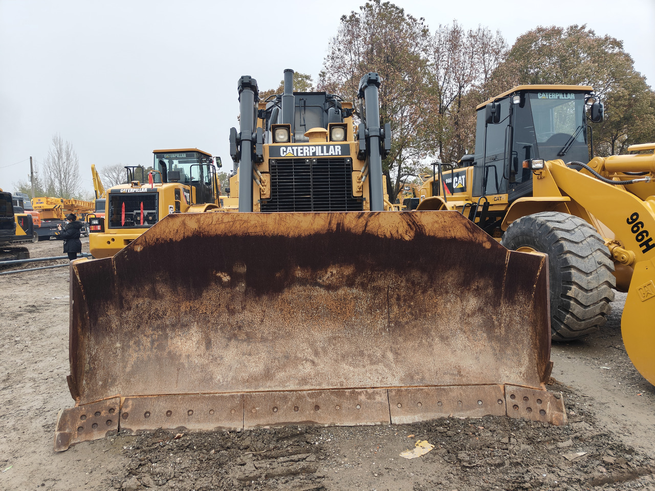 CATERPILLAR D8R - Bulldozer: gambar 3 CATERPILLAR D8R - Bulldozer: gambar 3
