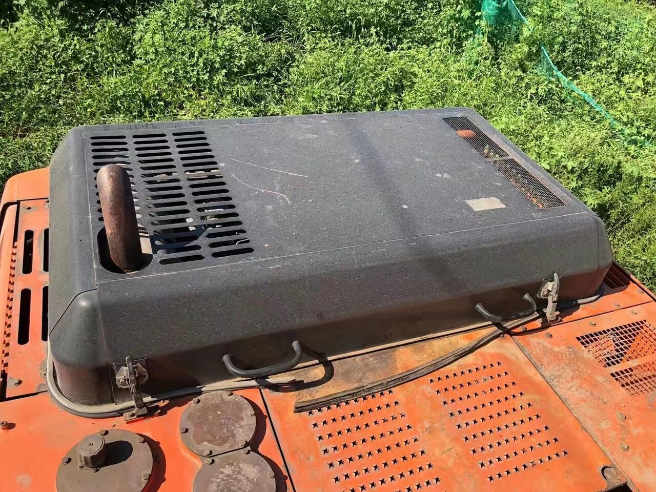 DOOSAN DH370LC-9 - Ekskavator: gambar 4 DOOSAN DH370LC-9 - Ekskavator: gambar 4