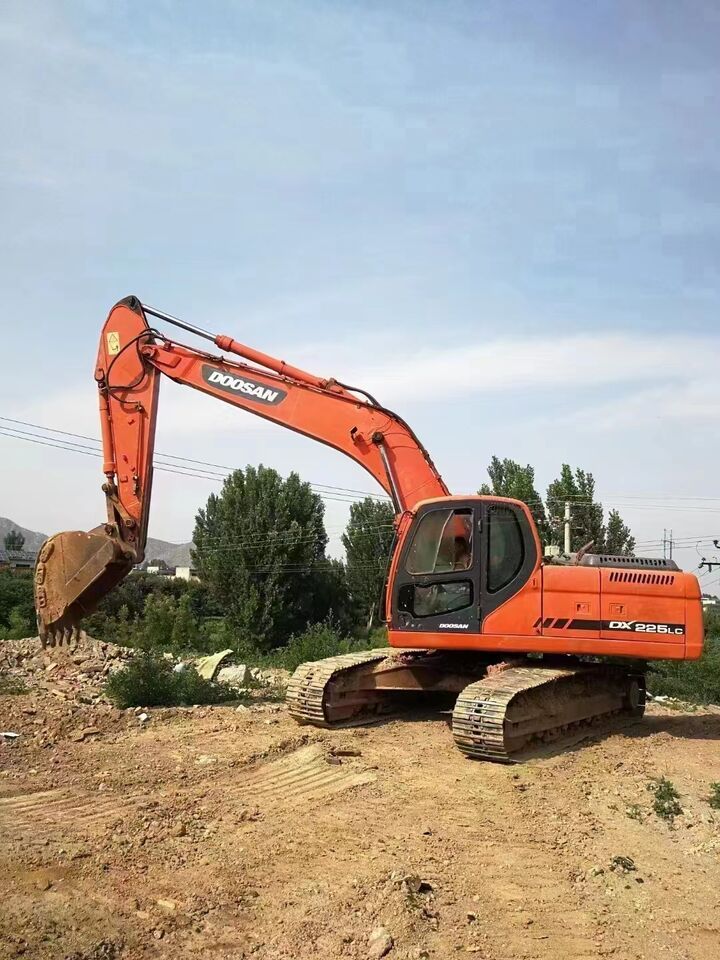 DOOSAN DX225LC - Ekskavator: gambar 4 DOOSAN DX225LC - Ekskavator: gambar 4