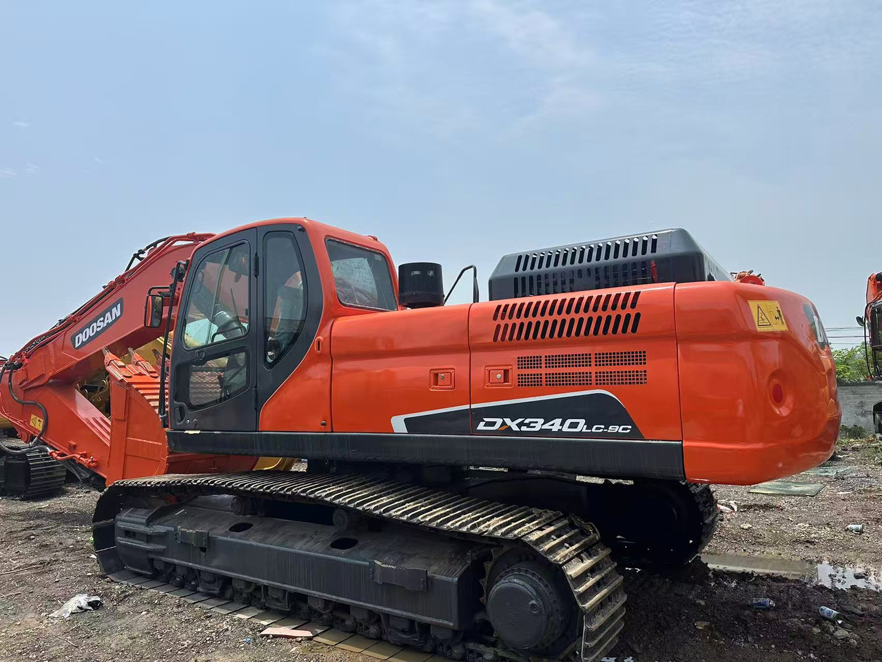 DOOSAN DX340LC-9C - Ekskavator perayap: gambar 1 DOOSAN DX340LC-9C - Ekskavator perayap: gambar 1