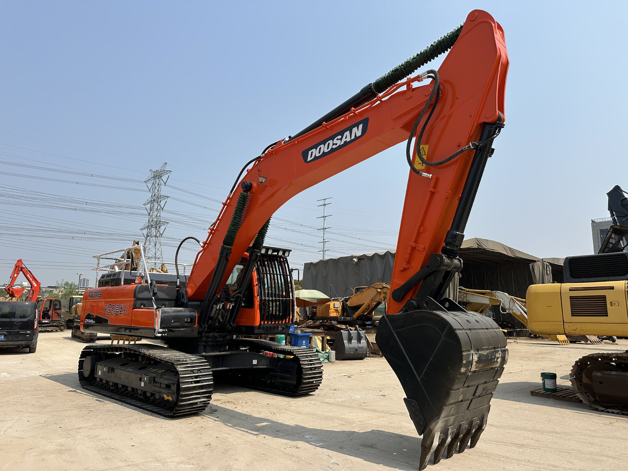 DOOSAN DX340LCA - Ekskavator perayap: gambar 4 DOOSAN DX340LCA - Ekskavator perayap: gambar 4