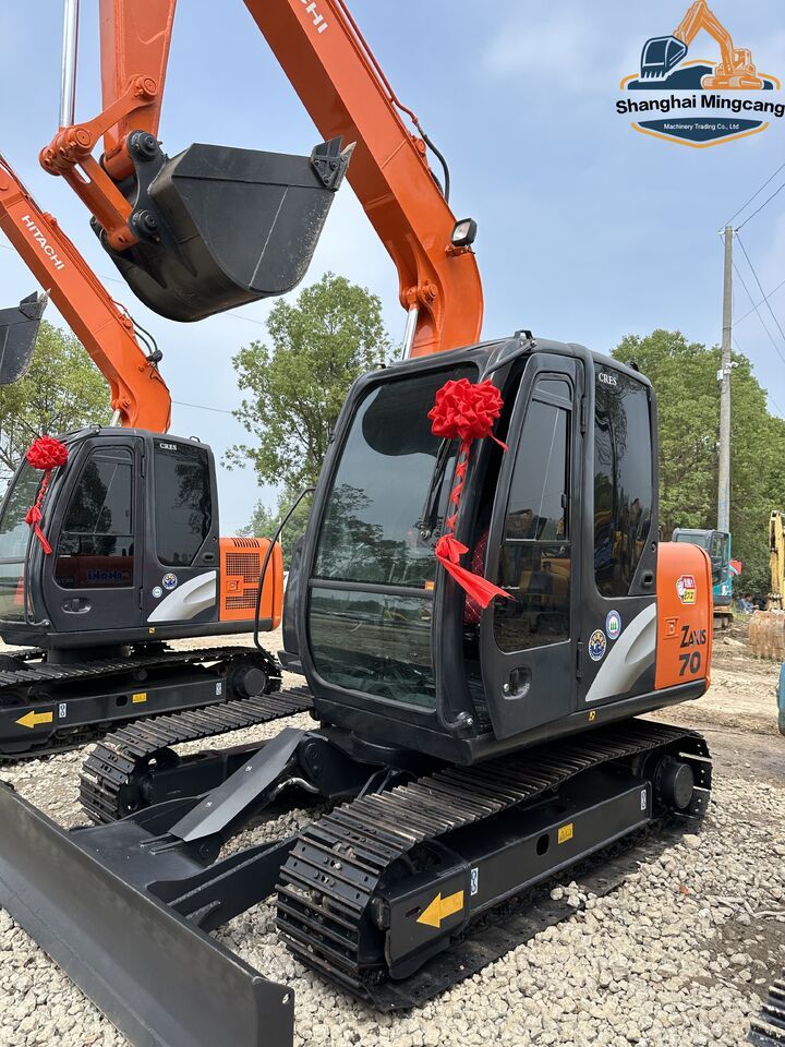 HITACHI ZX120 - Ekskavator: gambar 3 HITACHI ZX120 - Ekskavator: gambar 3