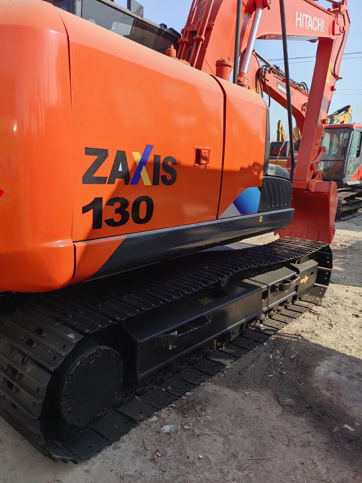 HITACHI ZX130 - Ekskavator perayap: gambar 2 HITACHI ZX130 - Ekskavator perayap: gambar 2