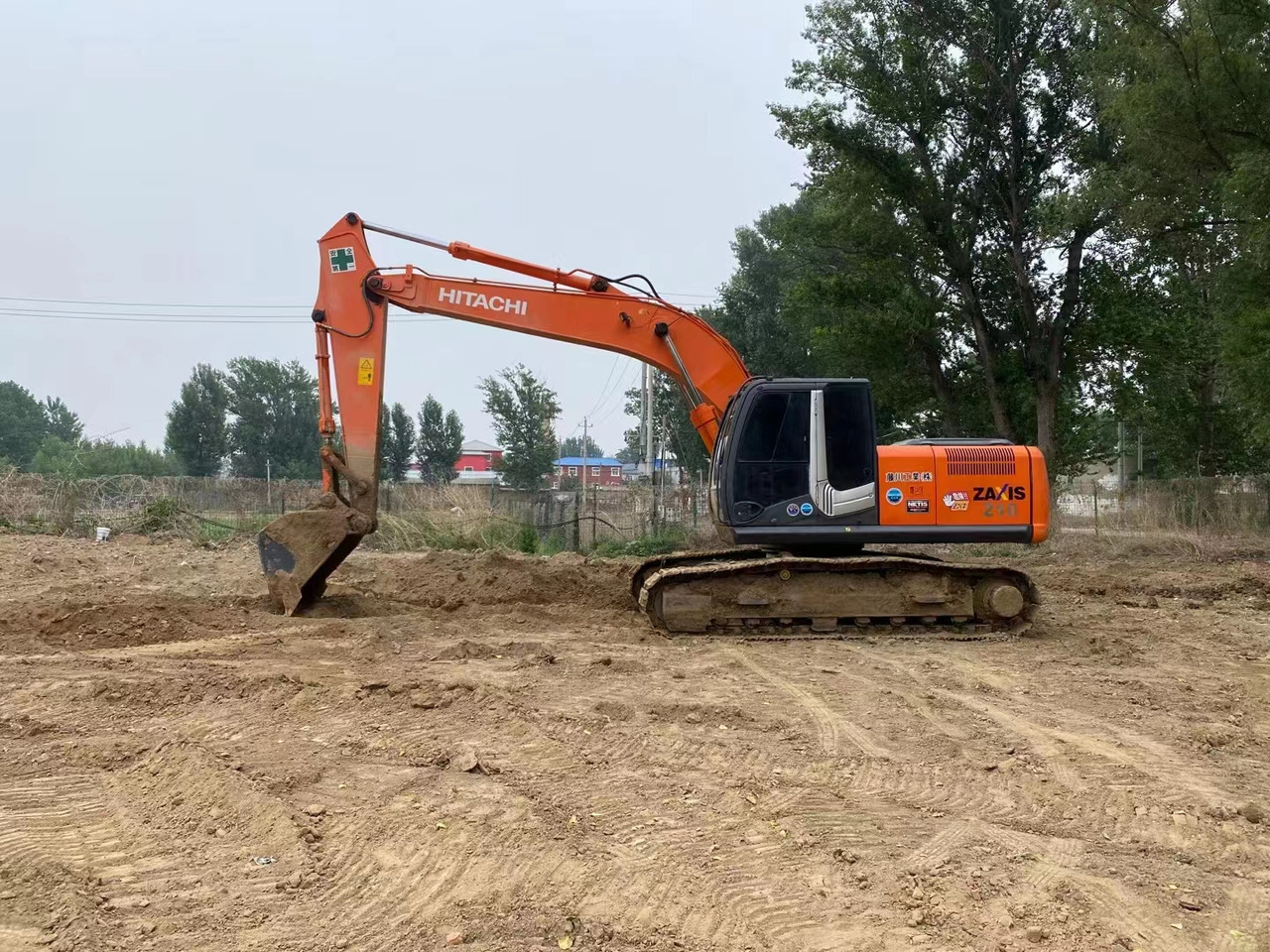 HITACHI ZX210-3G - Ekskavator perayap: gambar 2 HITACHI ZX210-3G - Ekskavator perayap: gambar 2