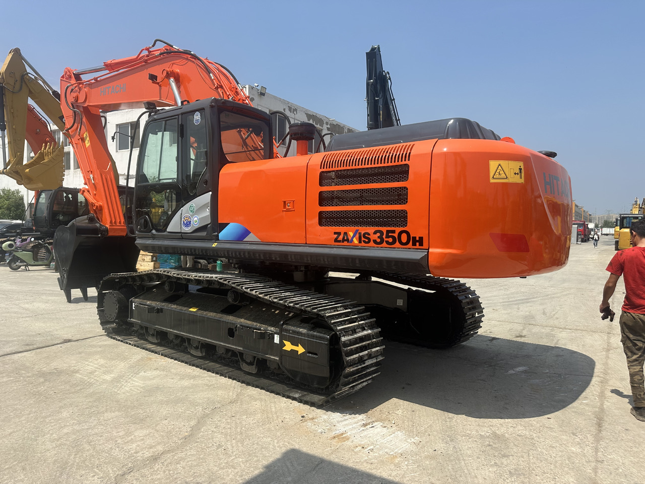 HITACHI ZX350H-5G - Ekskavator perayap: gambar 3 HITACHI ZX350H-5G - Ekskavator perayap: gambar 3