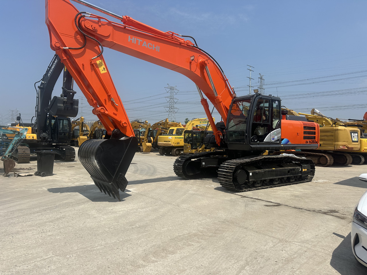 HITACHI ZX350H-5G - Ekskavator perayap: gambar 2 HITACHI ZX350H-5G - Ekskavator perayap: gambar 2